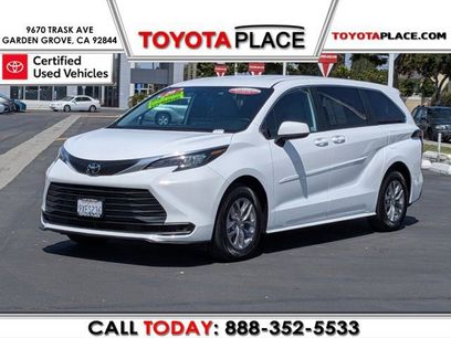 Certified 2026 Toyota Sienna LE