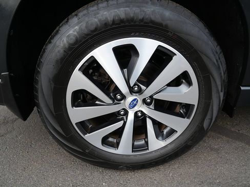 Used 2020 Subaru Outback Premium AWD/4WD image 38