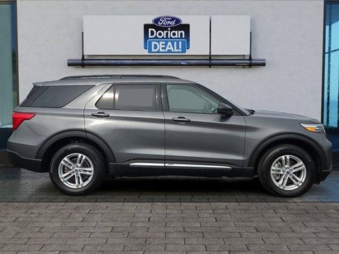 Certified 2023 Ford Explorer XLT w/ Equipment Group 202A AWD/4WD image 2