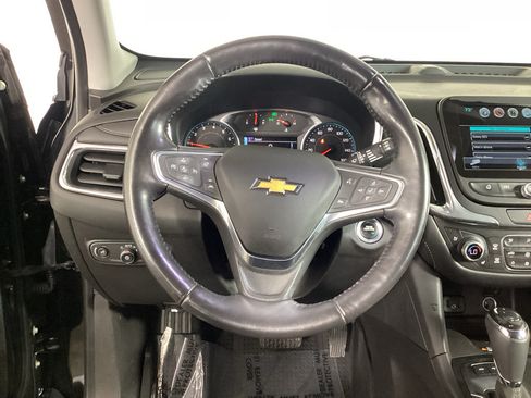 Used 2018 Chevrolet Equinox Premier AWD/4WD image 18