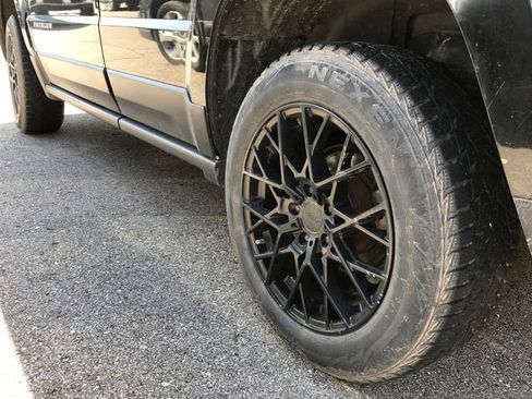 Used 2017 Jeep Patriot Latitude AWD/4WD image 12