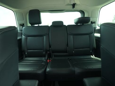 Used 2025 Ford Expedition Platinum AWD/4WD image 30