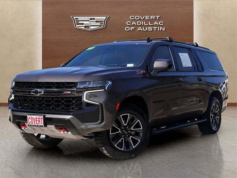 Used 2021 Chevrolet Suburban Z71 image 1
