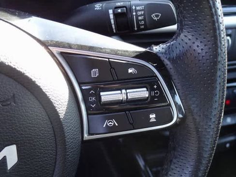 Used 2023 Kia Forte GT-Line w/ GT-Line Premium Package image 17