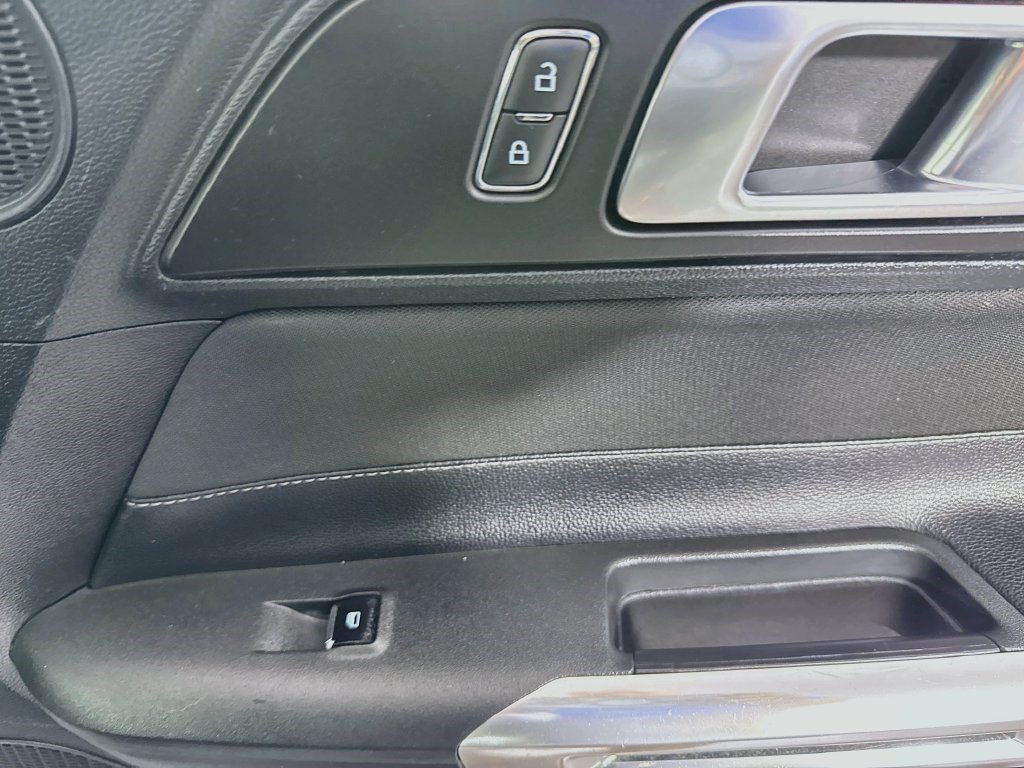 Used 2020 Ford Mustang Convertible w/ Equipment Group 101A RWD image 28
