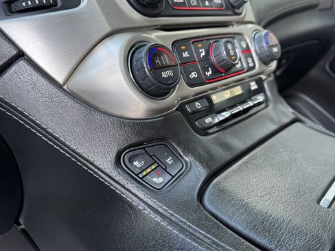 Used 2015 GMC Yukon Denali w/ Touring Package image 32