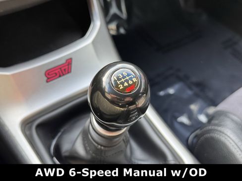 Used 2009 Subaru Impreza WRX STI image 8