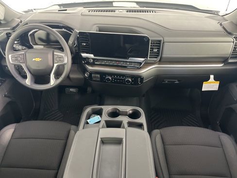 New 2026 Chevrolet Silverado 1500 LT image 19