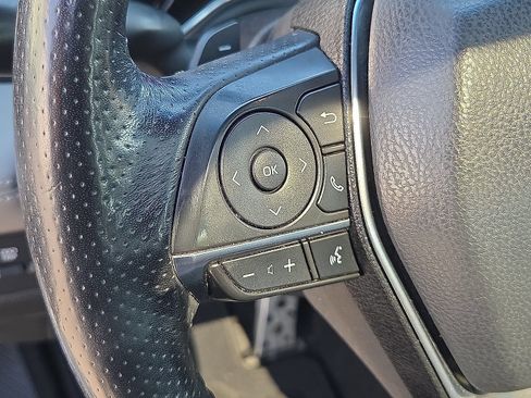 Used 2019 Toyota Avalon Touring w/ Advanced Safety Package FWD image 12