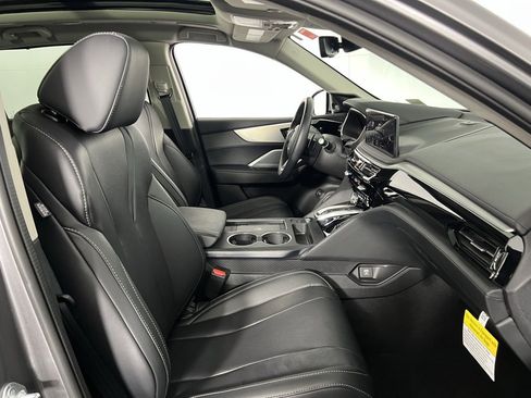 Used 2025 Acura MDX w/ Technology Package image 34
