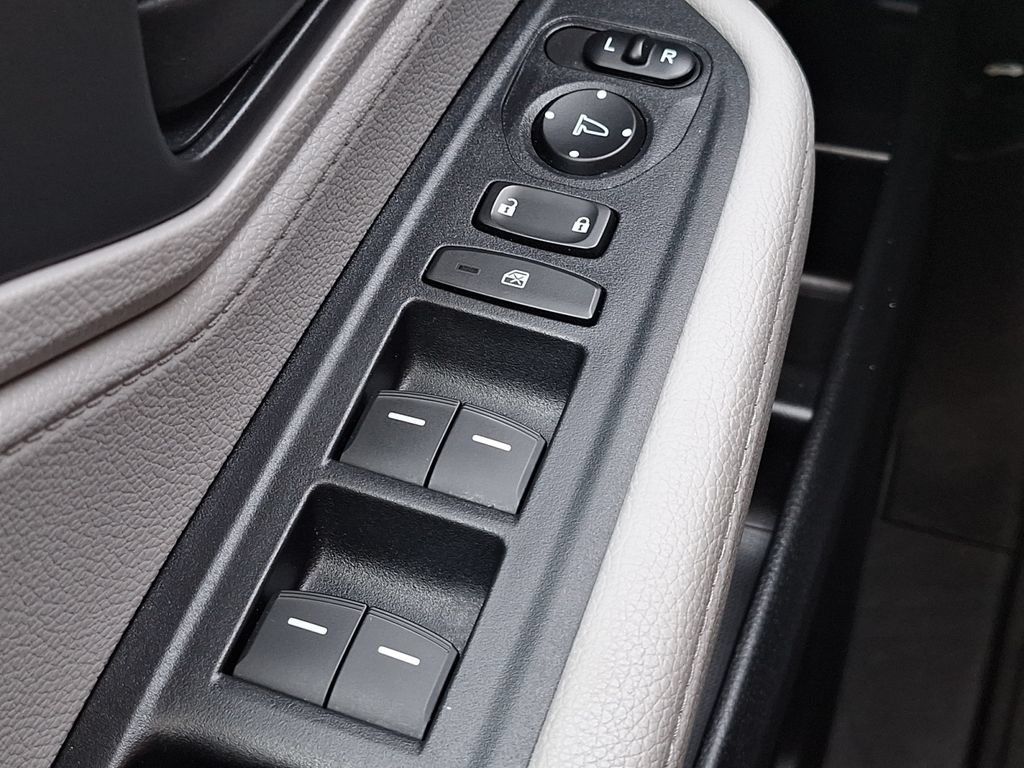 Used 2023 Honda Odyssey EX-L image 31