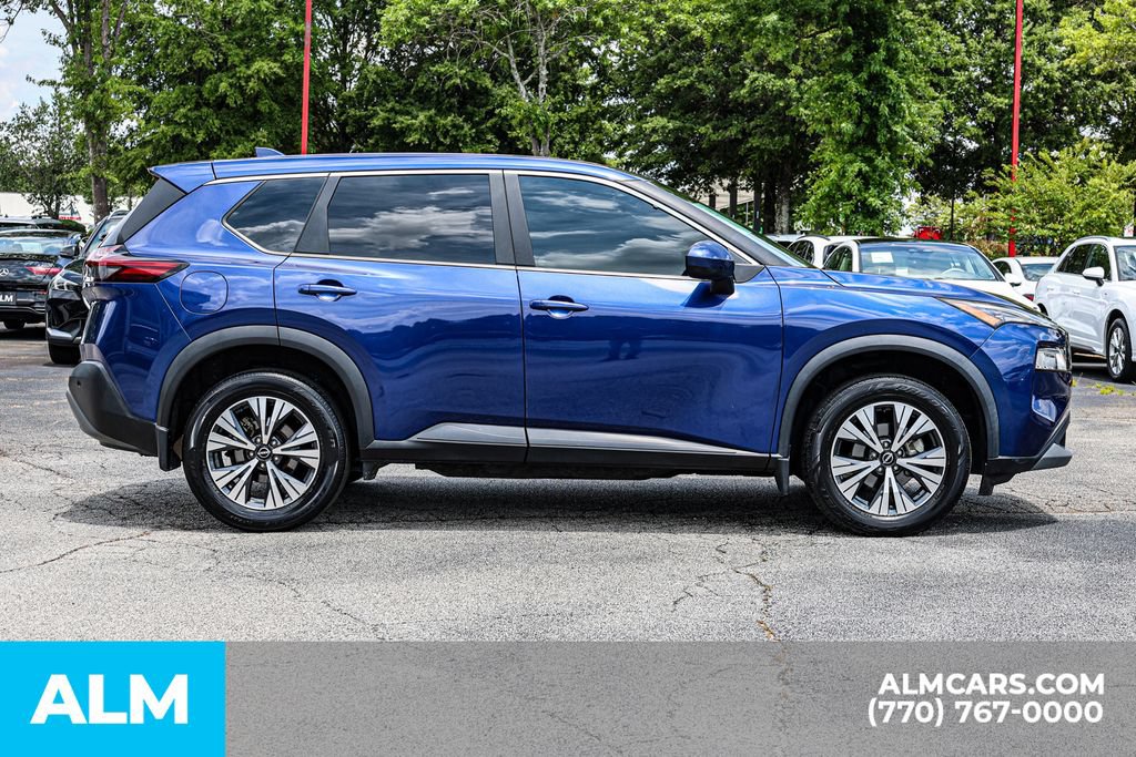 Used 2023 Nissan Rogue SV FWD image 9