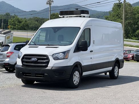 Used 2020 Ford Transit 250 Medium Roof w/ Load Area Protection Package image 7