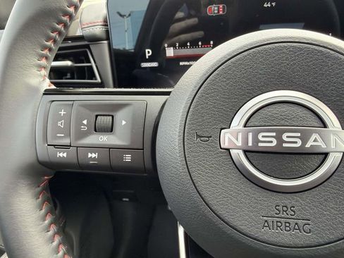 New 2026 Nissan Kicks SR w/ Cold Weather Package AWD/4WD image 25