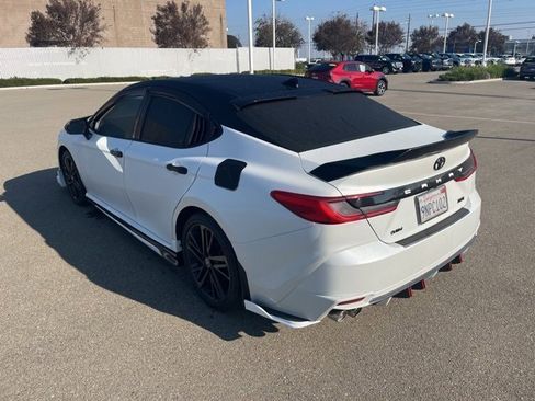 Used 2025 Toyota Camry XSE image 7