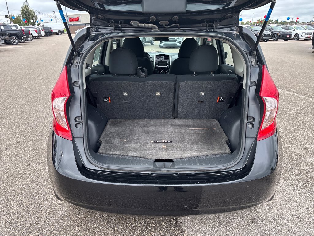 Used 2016 Nissan Versa Note SV FWD image 26