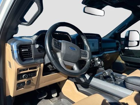 Certified 2022 Ford F150 Lariat image 11