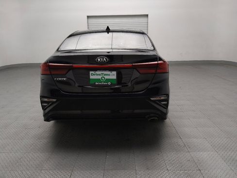 Used 2021 Kia Forte LXS image 7