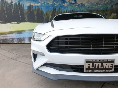 Used 2020 Ford Mustang Coupe w/ 2.3L High Performance Package image 39