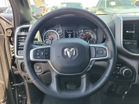Used 2022 RAM 1500 Big Horn AWD/4WD image 23
