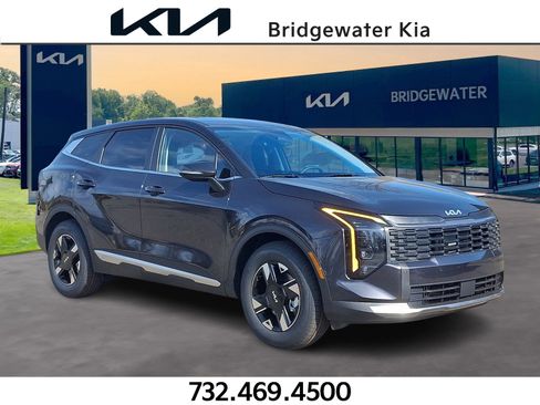 New 2026 Kia Sportage LX image 1
