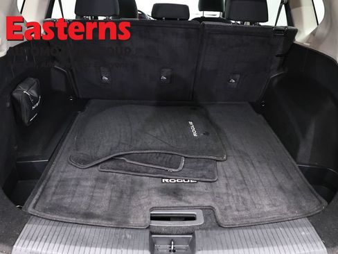 Used 2023 Nissan Rogue SV AWD/4WD image 9