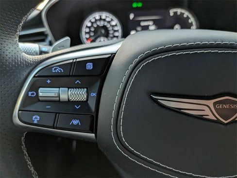 Used 2025 Genesis G70 3.3T Advanced w/ Sport Prestige Package image 20