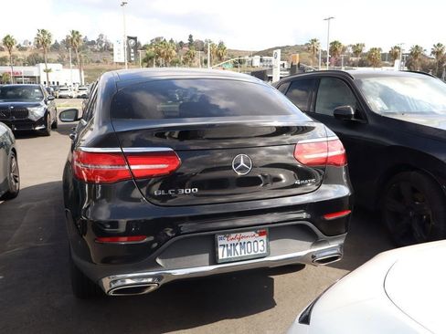 Used 2017 Mercedes-Benz GLC 300 4MATIC Coupe image 3