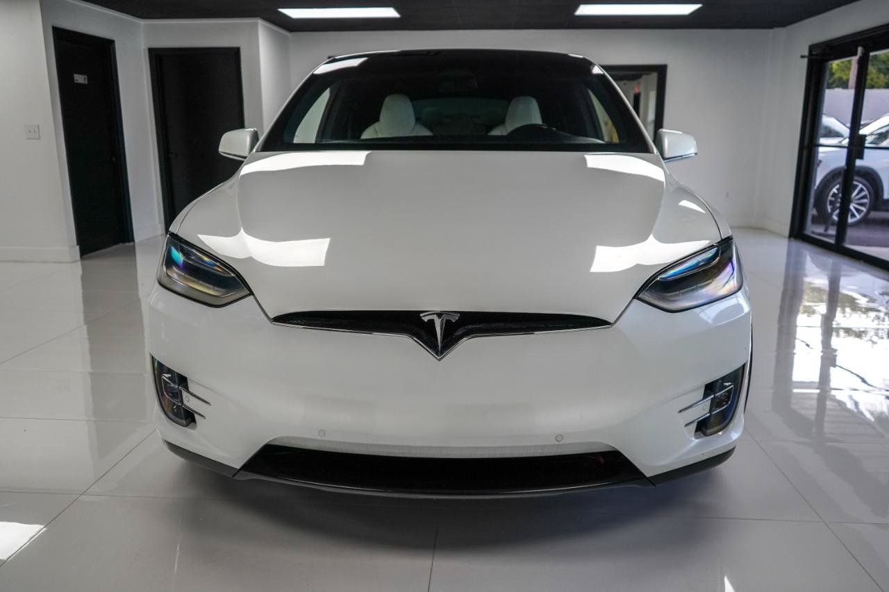Used 2017 Tesla Model X 90D AWD/4WD image 8