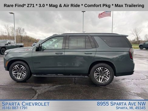Used 2025 Chevrolet Tahoe Z71 w/ Z71 Off-Road Package AWD/4WD image 6