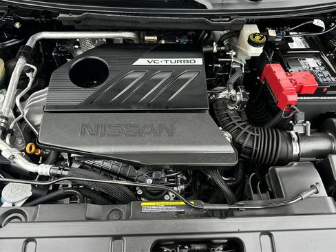Used 2023 Nissan Rogue SV image 33