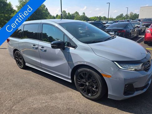 Used 2025 Honda Odyssey Sport-L image 2