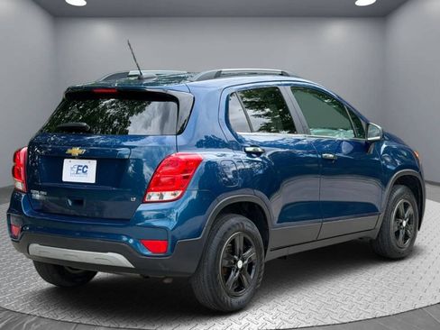 Used 2020 Chevrolet Trax LT w/ LT Convenience Package AWD/4WD image 6