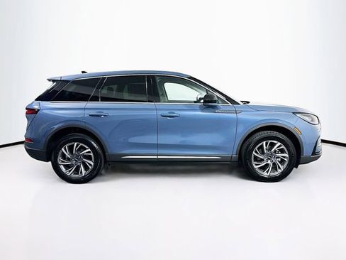 Used 2025 Lincoln Corsair AWD image 11