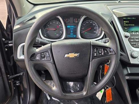 Used 2017 Chevrolet Equinox LS image 15