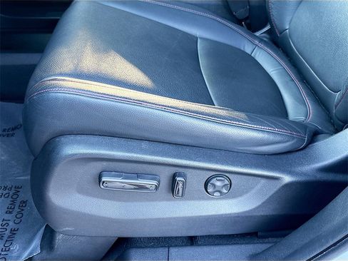 Used 2024 Honda Odyssey Sport image 18