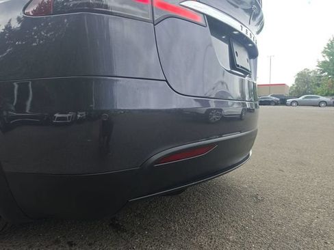 Used 2021 Tesla Model X Long Range AWD/4WD image 23