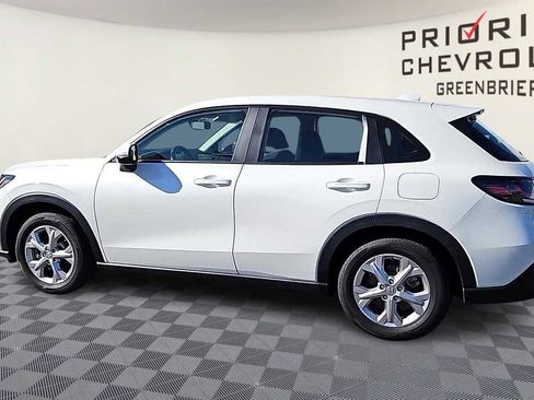 Used 2025 Honda HR-V LX image 6