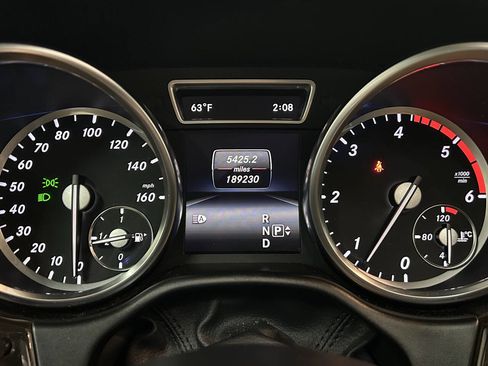 Used 2015 Mercedes-Benz ML 250 BlueTEC 4MATIC w/ Premium 1 Package image 16