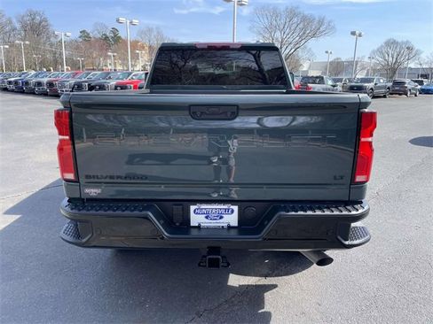 Used 2026 Chevrolet Silverado 2500 LT w/ Trail Boss Package image 5