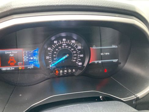 Used 2019 Ford Edge SEL w/ Equipment Group 201A image 21