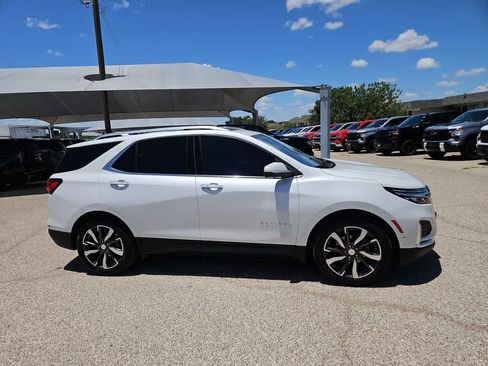Used 2022 Chevrolet Equinox Premier FWD image 9