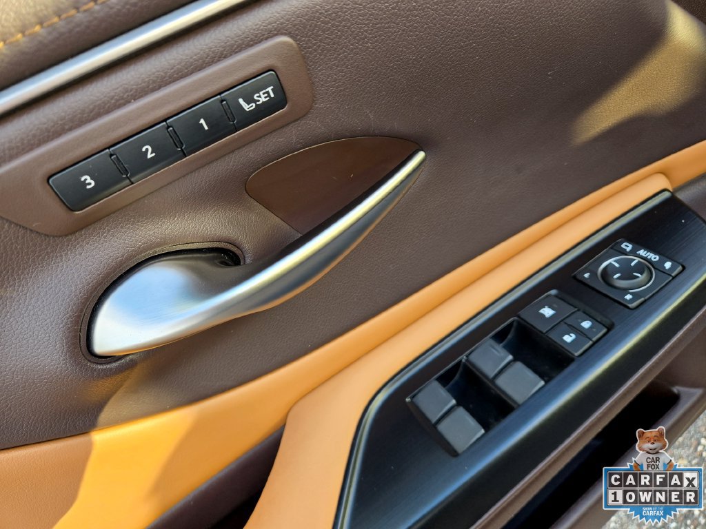 Used 2020 Lexus ES 300h w/ Premium Package FWD image 26