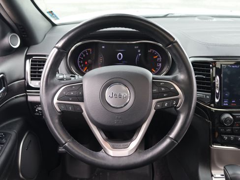 Used 2019 Jeep Grand Cherokee High Altitude AWD/4WD image 17