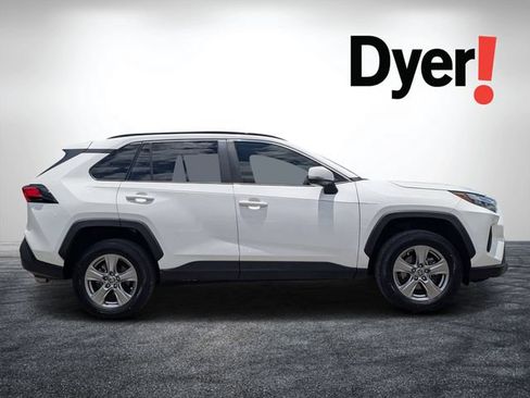 Used 2023 Toyota RAV4 XLE FWD image 2