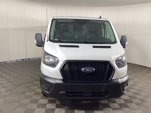 Used 2021 Ford Transit 150 Low Roof AWD image 6