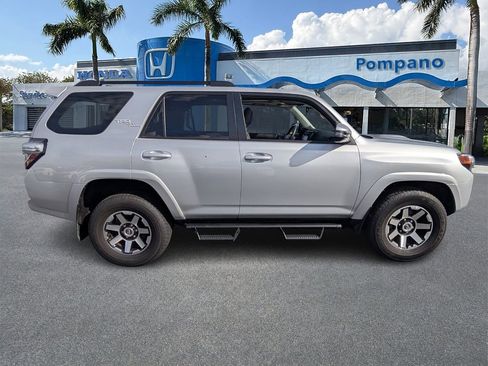 Used 2023 Toyota 4Runner TRD Off-Road Premium image 8