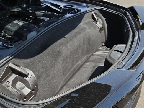 Used 2024 Chevrolet Corvette Stingray Preferred Cpe w/ Z51 Performance Package RWD image 40