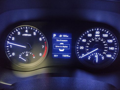 Used 2020 Hyundai Tucson Value FWD image 23