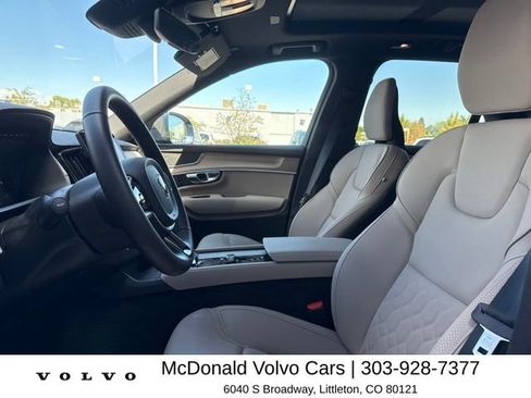 Used 2026 Volvo XC90 B6 Core AWD/4WD image 10